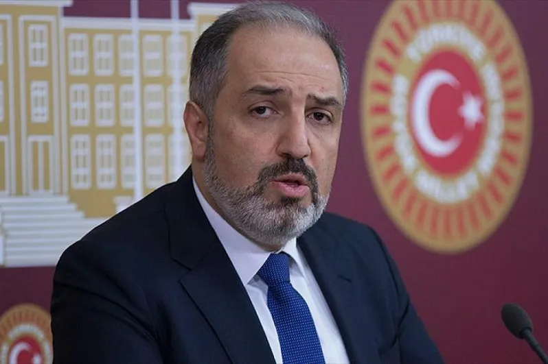   DEVA Partili Yeneroğlu, 5 Nisan Avukatlar Günü’nü kutladı: “Avukatların sorunları gün geçtikçe artmaktadır”