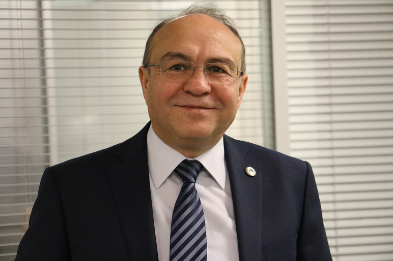 Prof. Dr. Muhsin Konuk, 2022’nin bilim insanı seçildi