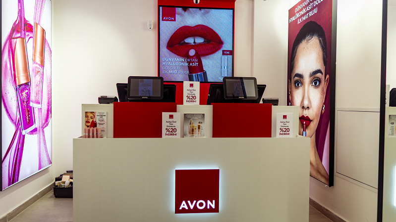 Avon 56 mağazası ile büyüyor 