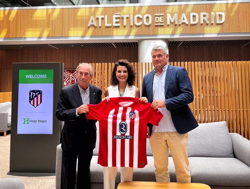 HELP STEPS, ATLETİCO MADRİD İLE İMZA ATTI!