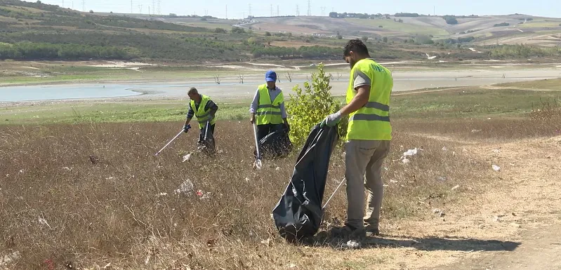 BARAJ HAVZALARINDAN HAFTADA 100 TON ÇÖP TOPLANIYOR