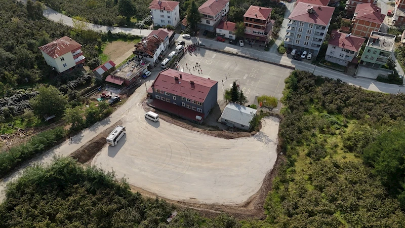 OKUL ÇEVRELERİNDE OTOPARK SORUNLARI ÇÖZÜLÜYOR