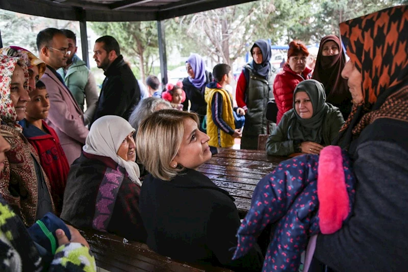 BAŞKAN YARDIMCISI EBRU KEYVAN KADINLARLA BİR ARAYA GELDİ