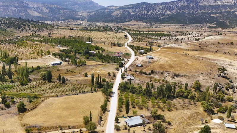 Mut’un Yolları Hem Daha Geniş Hem Daha Konforlu