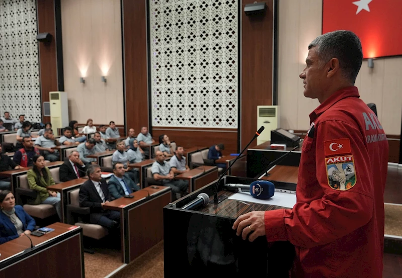 Güvenlik personeline afet farkındalık ve yangın eğitimi