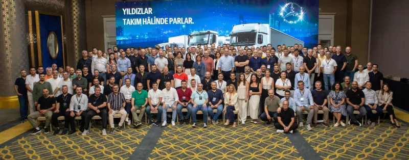 Mercedes-Benz Türk, “Yıldızlar Takım Halinde Parlar” Mottosuyla Kamyon Satış Bayileriyle Buluştu!