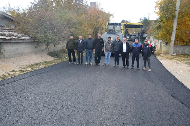 Gircen Yolu Sıcak Asfalt Serimi Çalışmalarımız Devam Ediyor