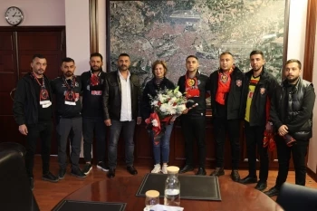 TÜM ŞEHİR ESKİŞEHİRSPOR’A SAHİP ÇIKMALI