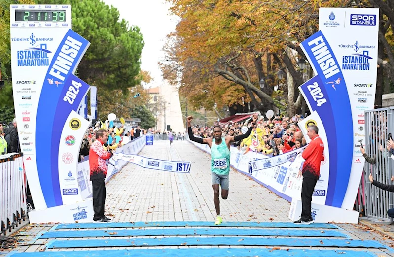 İSTANBUL MARATONU TARİH YAZDI