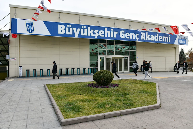 GENÇLERİN YENİ DURAĞI: GENÇ AKADEMİLER