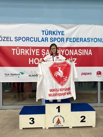 Özel sporculardan gururlandıran başarı