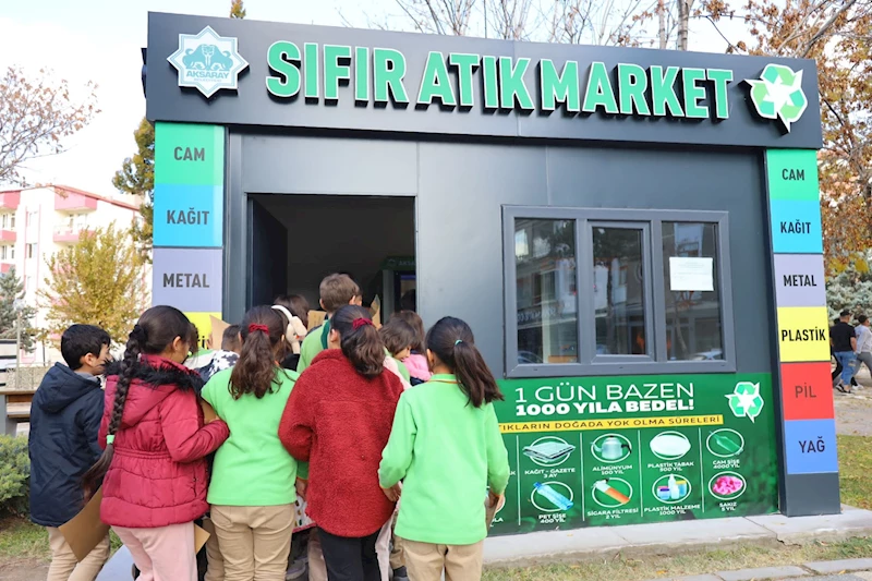 SIFIR ATIK MARKETİ 2 AYDA 5 BİN KİŞİYİ AĞIRLADI