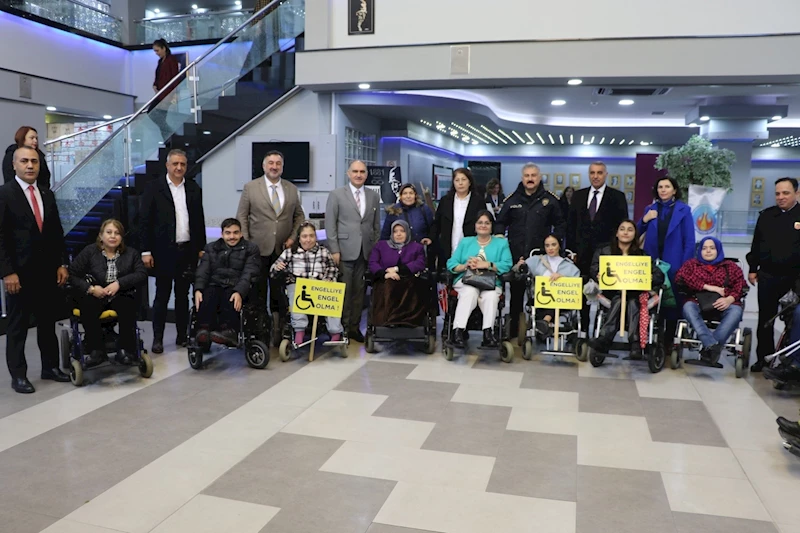 Manisa’da Engellilerin Sesine Kulak Verildi