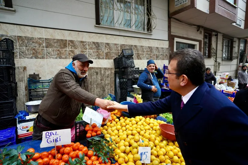 ESENLER SEMT PAZARINDA İMAMOĞLU İZDİHAMI