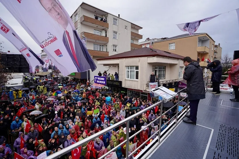 İMAMOĞLU: YAPTIKLARI MERTLİĞE SIĞMAZ ONLARI ‘MUTLU ETMEK’ BOYNUMUZUN BORCU