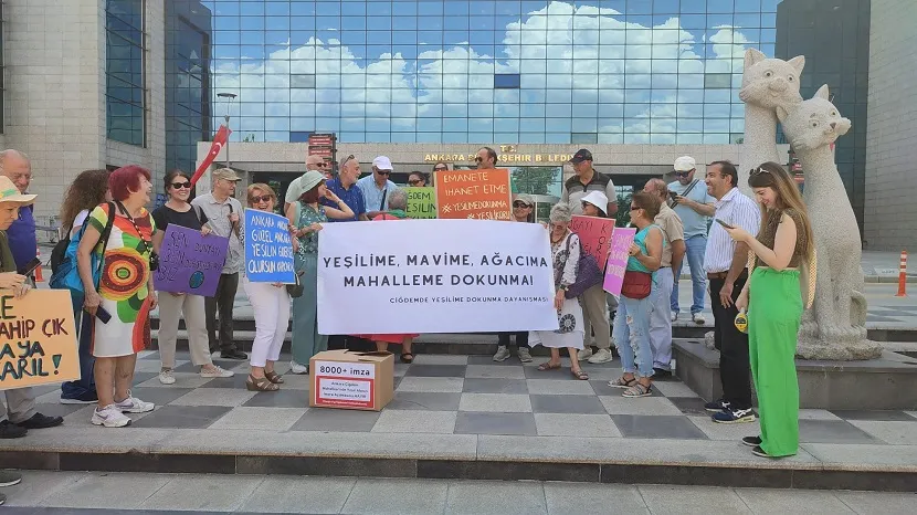 Ankara’da Ormanlık Alana İmar Planına Karşı Mahalleli “Yeşilime Dokunma” Dedi, Toplanan İmzaları Teslim Etti