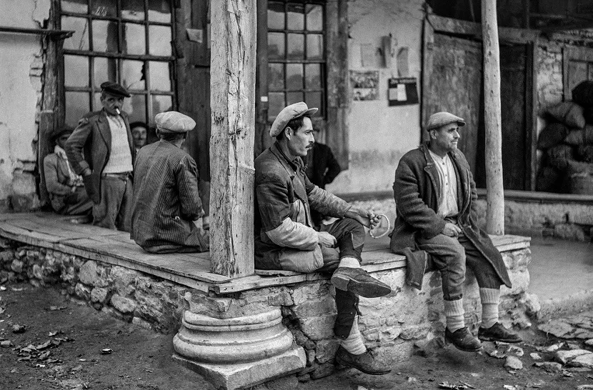 ARA GÜLER MÜZESİ ve KATAR MÜZELERİ İŞ BİRLİĞİ İLE MUSEUM OF ISLAMİC ART’TA “ARA GÜLER’İN İZİNDE: FOTOĞRAFÇININ MİRASINA BİR BAKIŞ” SERGİSİ AÇILIYOR