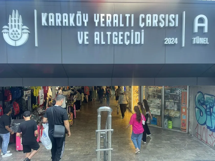 KARAKÖY’ÜN EN CANLI NOKTASI YENİLENİYOR