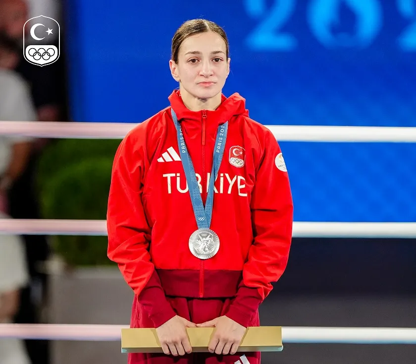 Buse Naz Çakıroğlu Olimpiyat İkincisi 