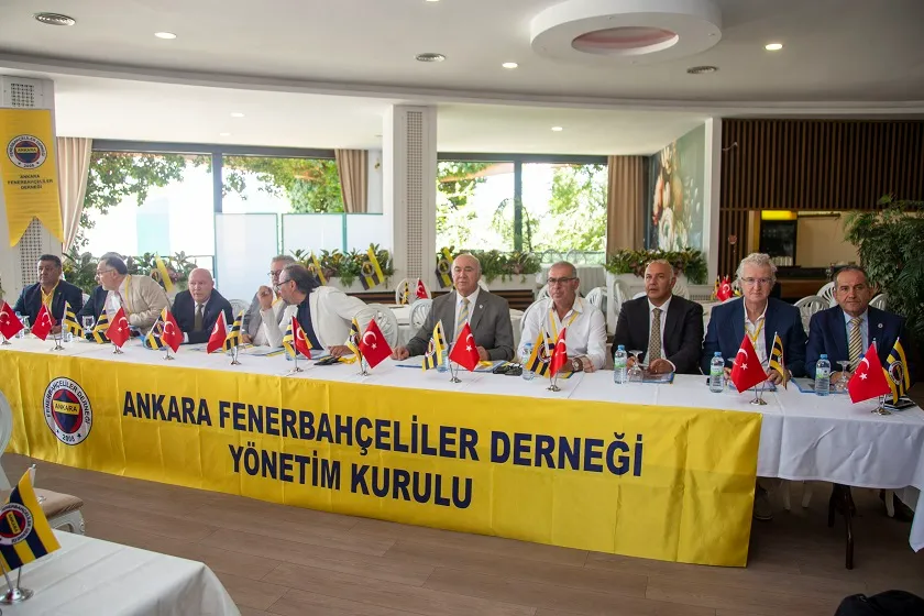 ANKARA FENERBAHÇELİLER DERNEĞİ’NİN OLAĞANÜSTÜ GENEL KURULU GERÇEKLEŞTİ