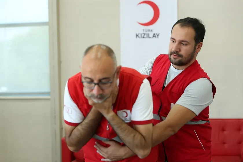 KIZILAY’DAN DÜNYA İLK YARDIM GÜNÜ MESAJI: “İLK YARDIM SPORDA DA HAYAT KURTARIR”