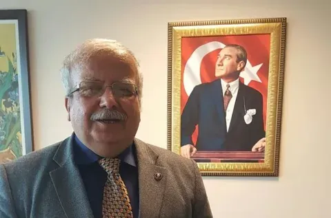 Prof. Dr. ANIL ÇEÇEN : TÜRK  DÜNYASI’NIN  MERKEZİ  TÜRKİYE Mİ ???, AZERBAYCAN MI ???