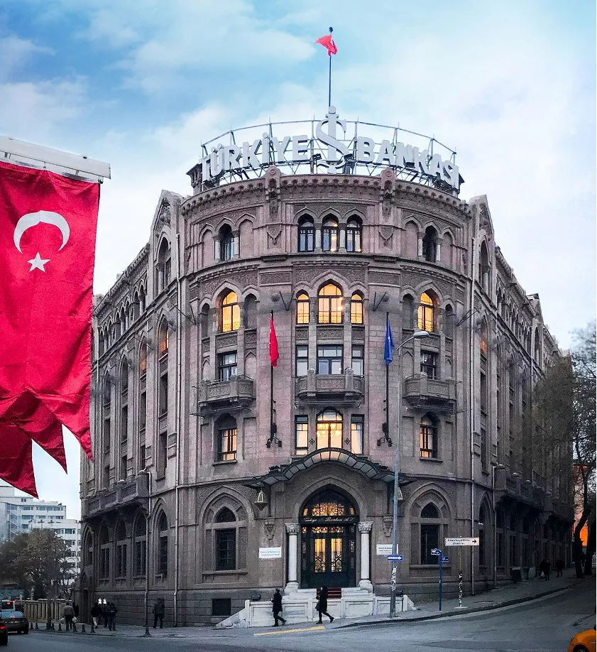 Türkiye İş Bankası Atatürk Kütüphanesi